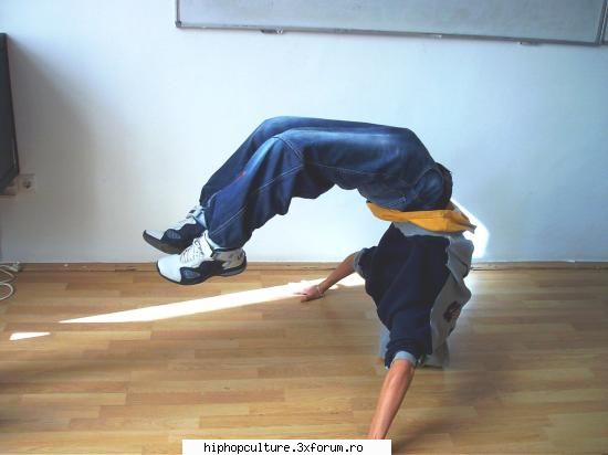 Pics - Twik - B-BOYING